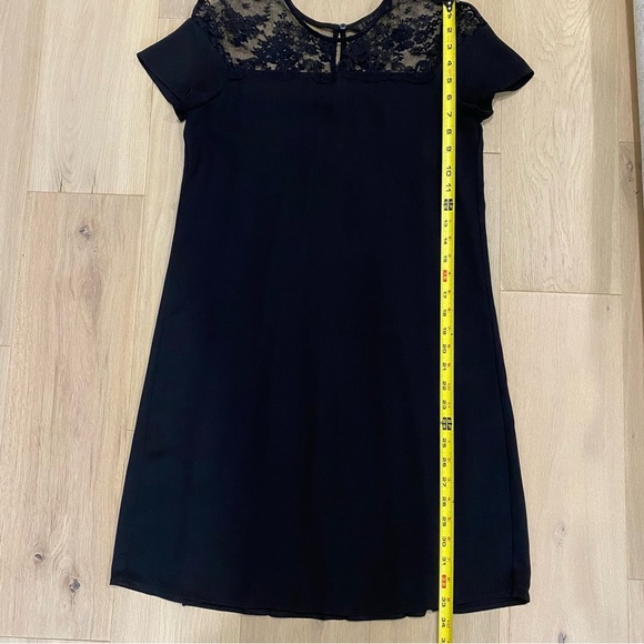 Zara | Black Lace Accent Pleated Sheath Dress xs 🖤 - Picture 10 of 12